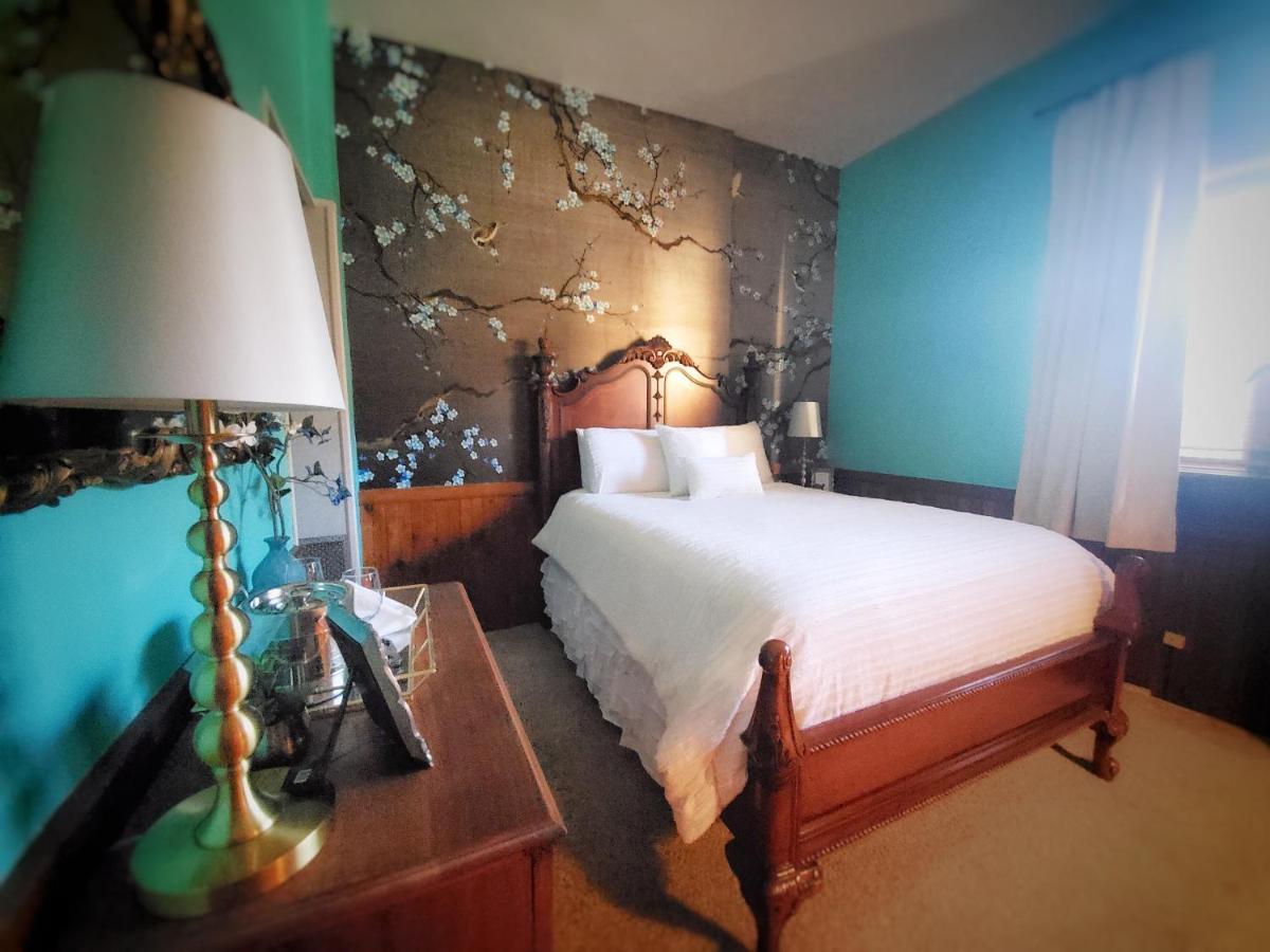The Old Library Inn Bed & Breakfast 오린 외부 사진